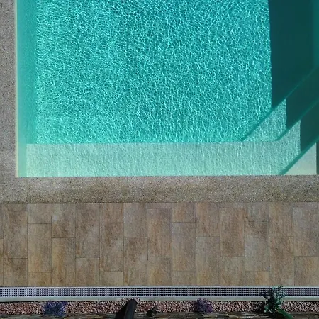 Fonte Retreat - Jacuzzi And Heated Swimming Pool Sandim